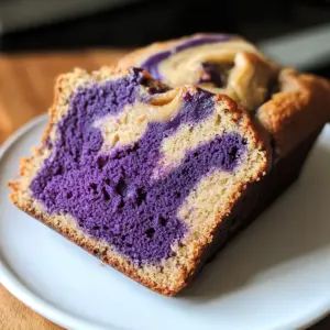 Marmoriertes Ube-Bananenbrot